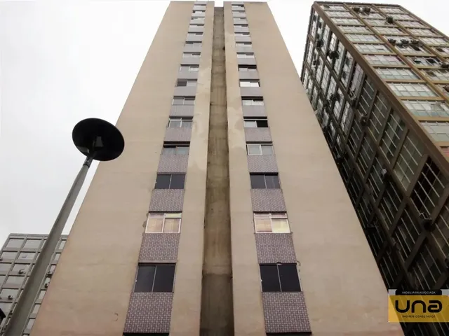 Apartamento 1 quarto e 1 banheiro, para alugar, no bairro CENTRO em Curitiba