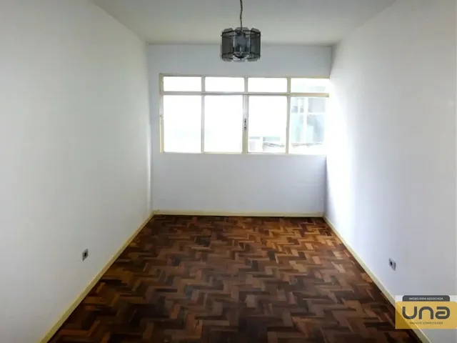 Apartamento 1 quarto e 1 banheiro, para alugar, no bairro CENTRO em Curitiba