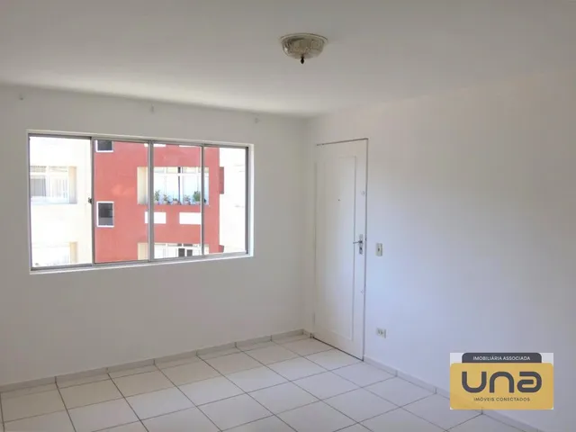 Apartamento 3 quartos e 2 banheiros, para alugar, no bairro BACACHERI em Curitiba