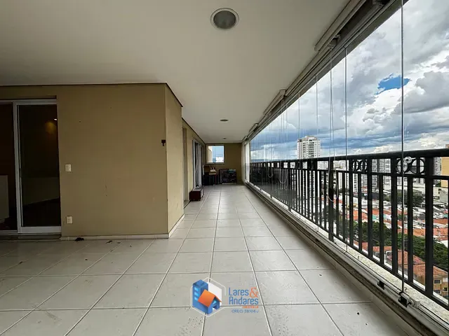 Apartamento com 223m² 3 quartos e 5 banheiros, à venda, no bairro Vila Romana em São Paulo