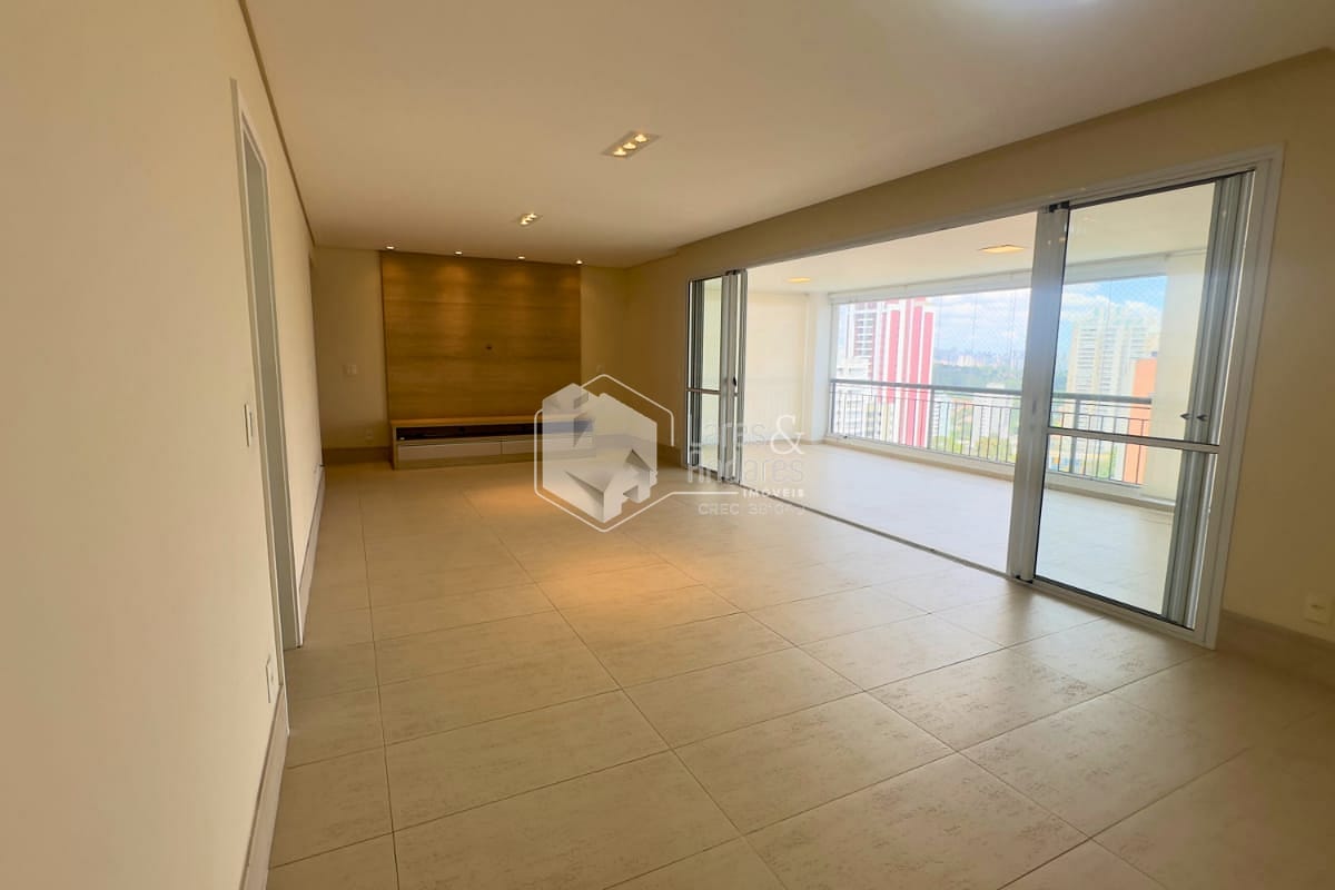 Apartamento, 4 quartos, 202 m² - Foto 1