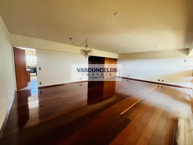 Apartamento 4 quartos e 3 banheiros, para alugar, no bairro Centro em São José dos Campos