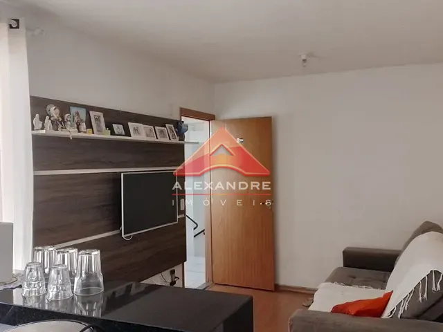 Apartamento 2 quartos e 1 banheiro, à venda, no bairro Residencial Frei Galvão em São José dos Campos