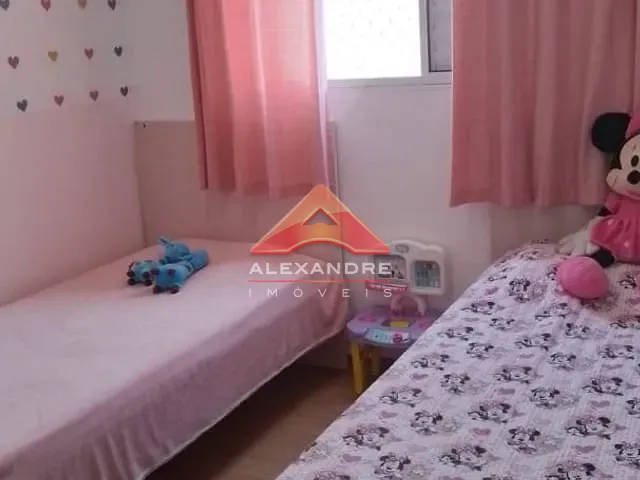 Apartamento 2 quartos e 1 banheiro, à venda, no bairro Residencial Frei Galvão em São José dos Campos