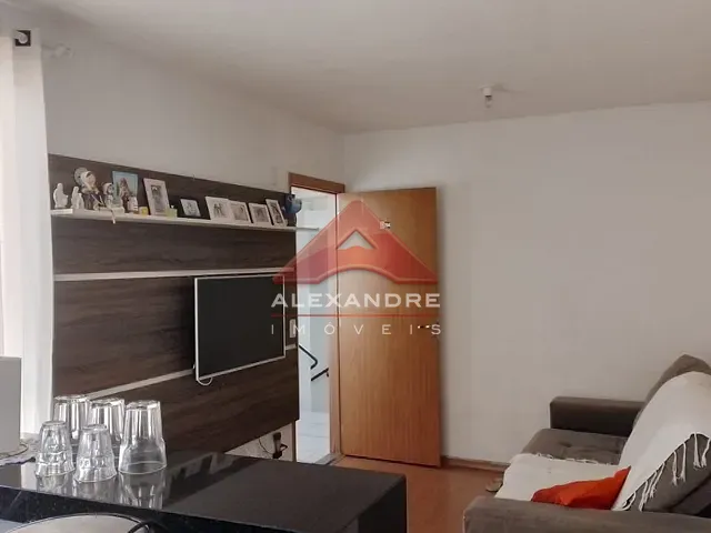 Apartamento 2 quartos e 1 banheiro, à venda, no bairro Residencial Frei Galvão em São José dos Campos