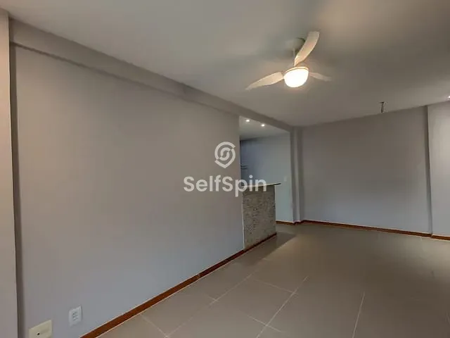Apartamento 2 quartos e 1 banheiro, para alugar, no bairro Itaipu em Niterói
