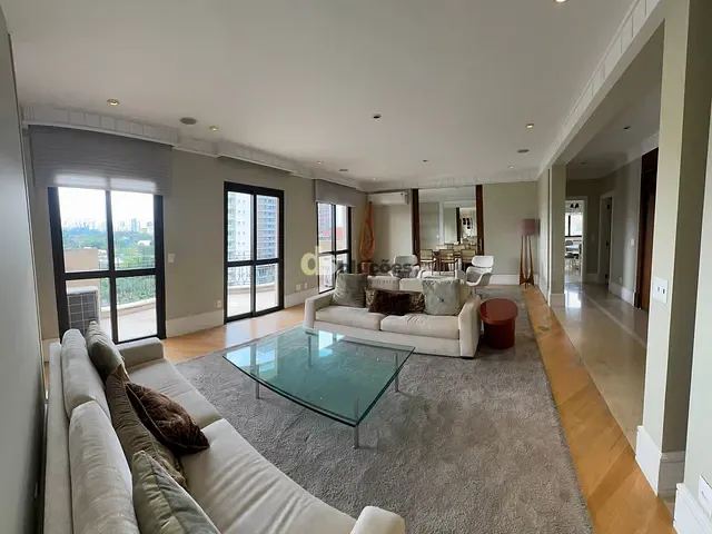 Apartamento 3 quartos e 3 banheiros, à venda ou para alugar, no bairro Moema em São Paulo