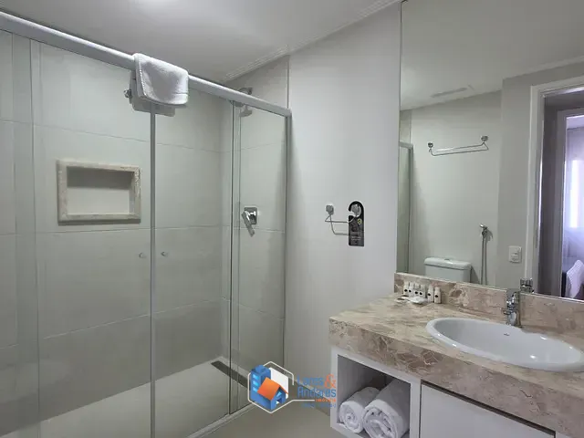 Apartamento com 2402m² 2 quartos e 2 banheiros, à venda, no bairro Jardim Paulista em São Paulo