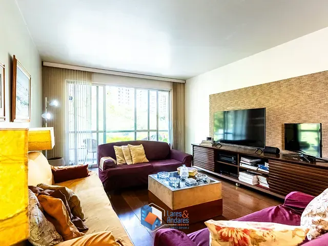 Apartamento com 192m² 3 quartos e 4 banheiros, à venda, no bairro Campo Belo em São Paulo
