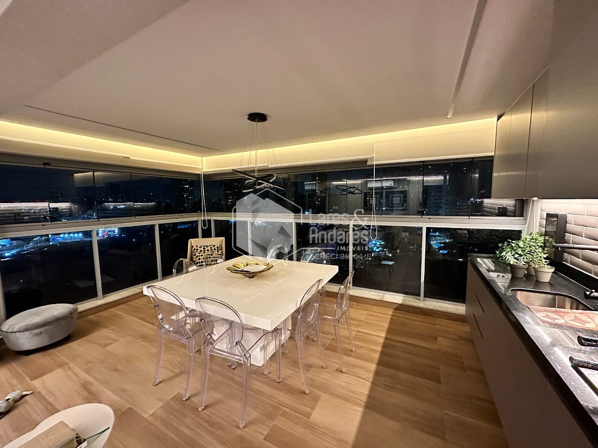 Apartamento, 3 quartos, 122 m² - Foto 2