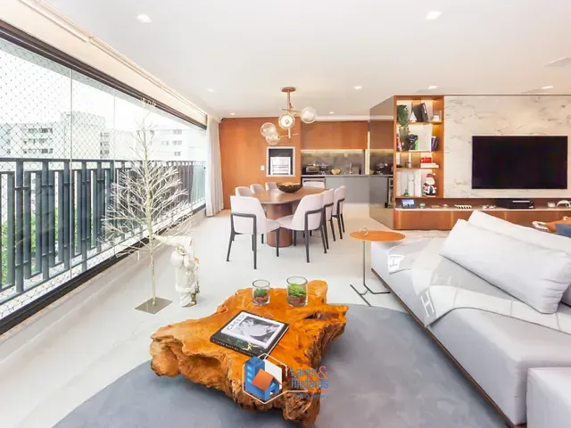 Apartamento com 206m² 4 quartos e 6 banheiros, à venda, no bairro Vila Mariana em São Paulo