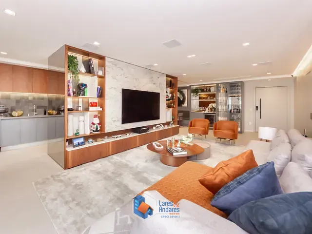 Apartamento com 206m² 4 quartos e 6 banheiros, à venda, no bairro Vila Mariana em São Paulo