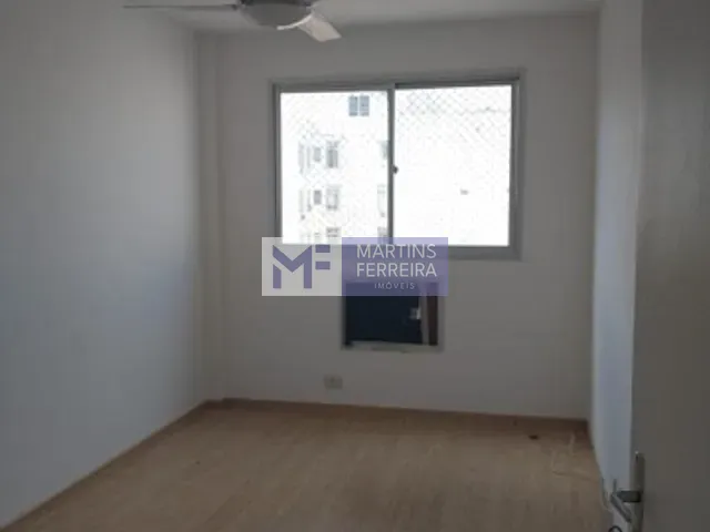 Apartamento 1 quarto e 1 banheiro, à venda, no bairro Catete em Rio de Janeiro