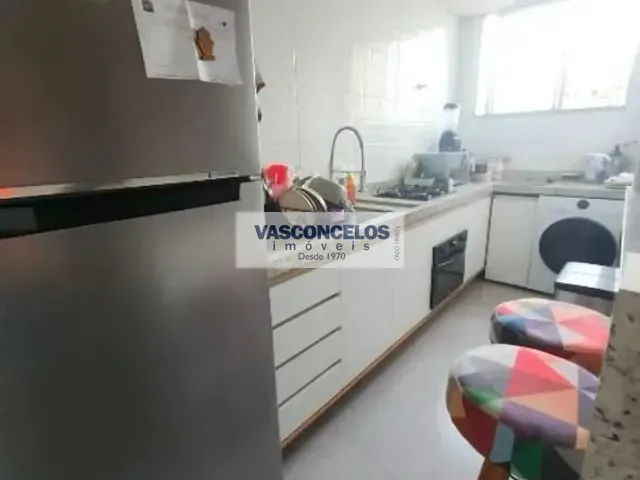 Apartamento 2 quartos e 1 banheiro, à venda, no bairro Jardim Califórnia em Jacareí