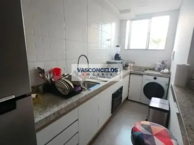 Apartamento 2 quartos e 1 banheiro, à venda, no bairro Jardim Califórnia em Jacareí