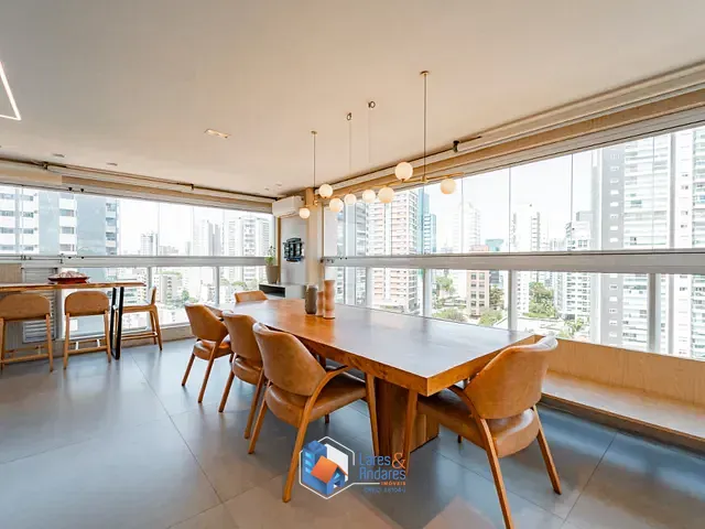 Apartamento com 276m² 4 quartos e 6 banheiros, à venda, no bairro Aclimação em São Paulo
