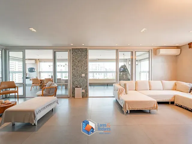 Apartamento com 276m² 4 quartos e 6 banheiros, à venda, no bairro Aclimação em São Paulo