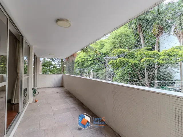 Apartamento com 241m² 3 quartos e 5 banheiros, à venda, no bairro Aclimação em São Paulo