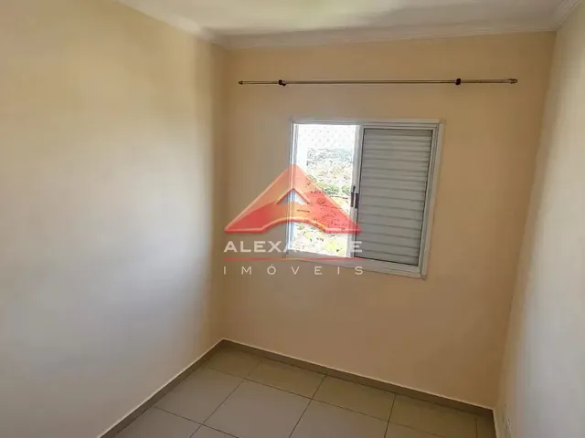 Apartamento com 65m² 3 quartos e 1 banheiro, para alugar, no bairro Vila Tesouro em São José Dos Campos