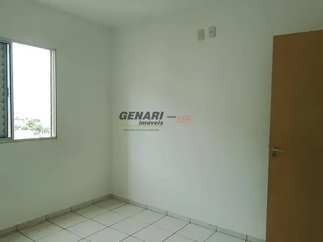 Apartamento 2 quartos e 1 banheiro, para alugar, no bairro Vila Brizzola em Indaiatuba
