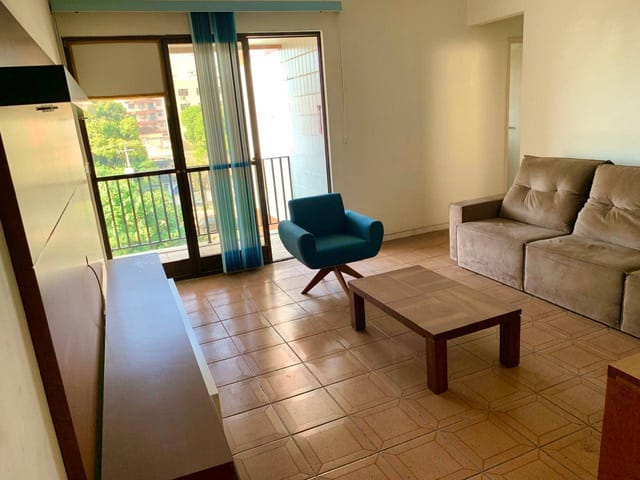 Foto do Apartamento - Excelente  apartamento de frente  á venda,  2 quartos, dependência, vaga garagem, elevador. *Imóvel possui móveis e eletrodomésticos como bônus* | Hilmar