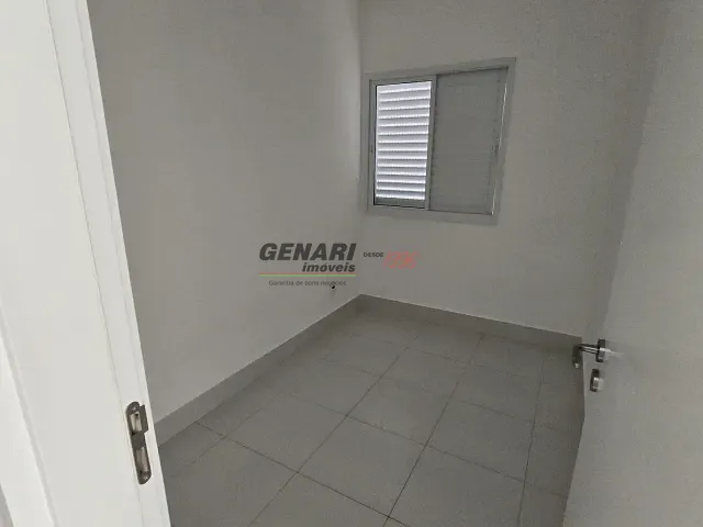 Apartamento 2 quartos e 3 banheiros, para alugar, no bairro Jardim Santiago em Indaiatuba