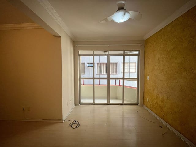 Foto do Apartamento - Apartamento a Venda , 2 dormitórios sendo 1 suíte, sacada,  Edifício Ille de France, próximo a avenida  Bandeirantes, Vila Ipiranga  | Guepardo Imob