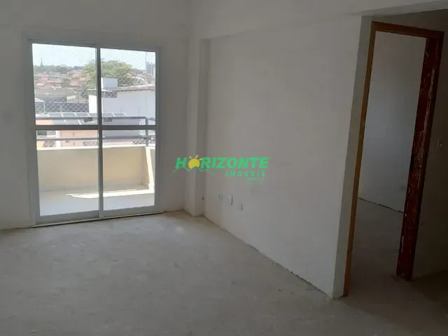 Apartamento 2 quartos e 2 banheiros, à venda, no bairro Jardim Oriente em São José dos Campos