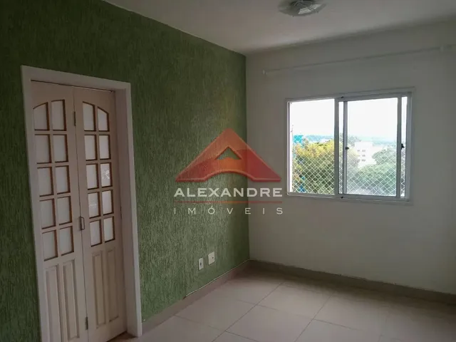 Apartamento com 10m² 2 quartos e 1 banheiro, para alugar, no bairro Jardim Ismênia em São José Dos Campos