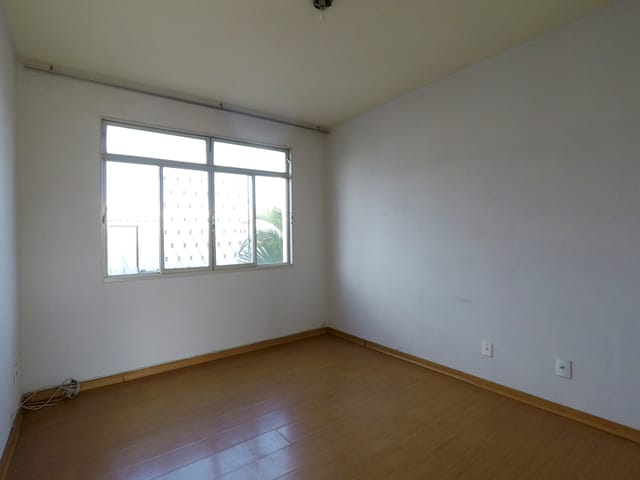 Foto do Apartamento - Apartamento 2 Quartos, D.C.E. com Banho, Armários Planejados e 1 Vaga Coberta no Bairro Planalto em BH-MG! | Deltalar Imóveis