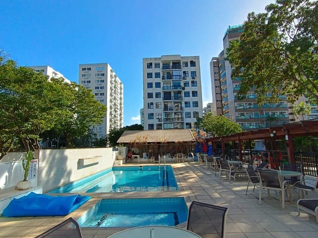 Foto do Apartamento - BARRA DA TIJUCA - EXCELENTE 3 QUARTOS, SENDO 1 SUÍTE COM ARMÁRIO, CONDOMÍNIO COM LAZER COMPLETO E ÓTIMA ESTRUTURA | Hilmar