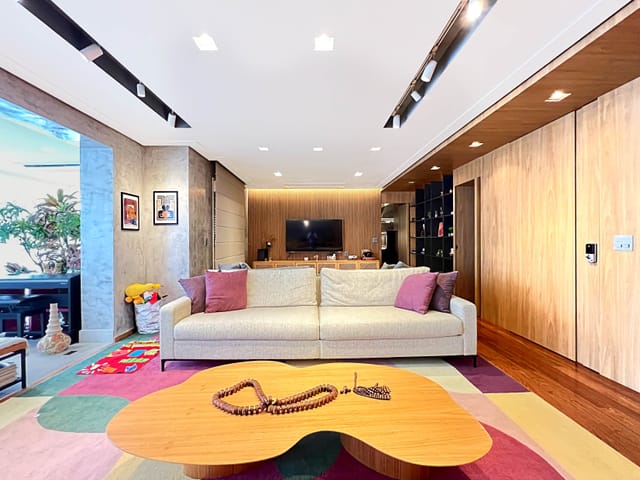 Apartamento com 226m² 3 quartos e 4 banheiros, à venda, no bairro Vila Nova Conceição em São Paulo