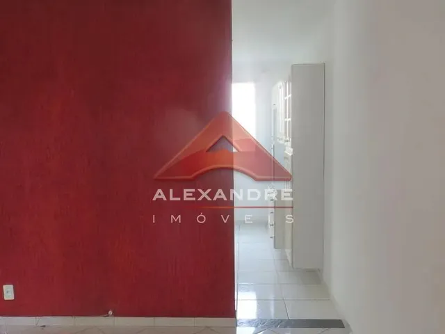 Apartamento com 46m² 2 quartos e 1 banheiro, para alugar, no bairro Jardim Ismênia em São José Dos Campos