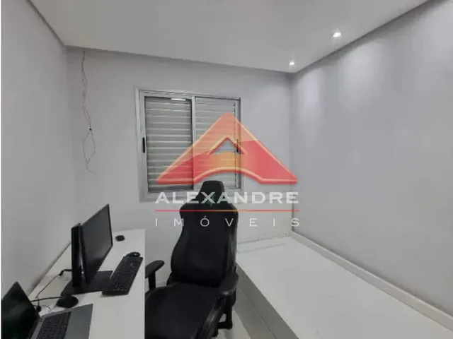 Apartamento com 10m² 3 quartos e 1 banheiro, à venda, no bairro Monte Castelo em São José Dos Campos