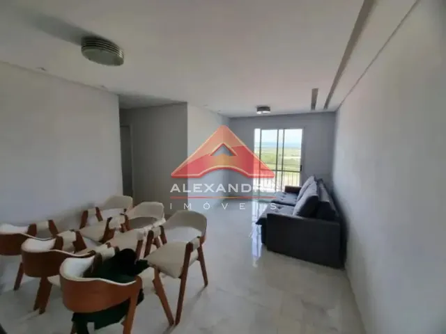 Apartamento com 10m² 3 quartos e 1 banheiro, à venda, no bairro Monte Castelo em São José Dos Campos