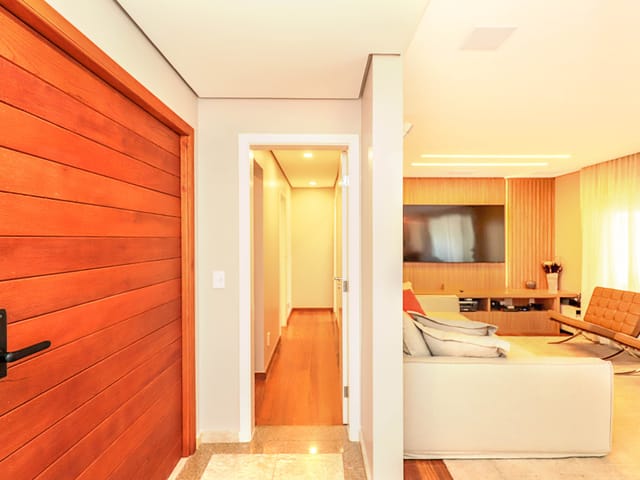 Apartamento com 226m² 3 quartos e 4 banheiros, à venda, no bairro Vila Nova Conceição em São Paulo