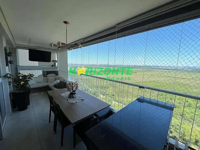 Apartamento com 142m² 3 quartos e 4 banheiros, à venda, no bairro Jardim das Indústrias em São José dos Campos