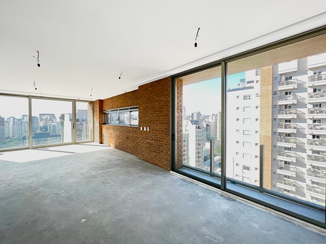 Apartamento com 335m² 4 quartos e 6 banheiros, à venda, no bairro Itaim Bibi em São Paulo