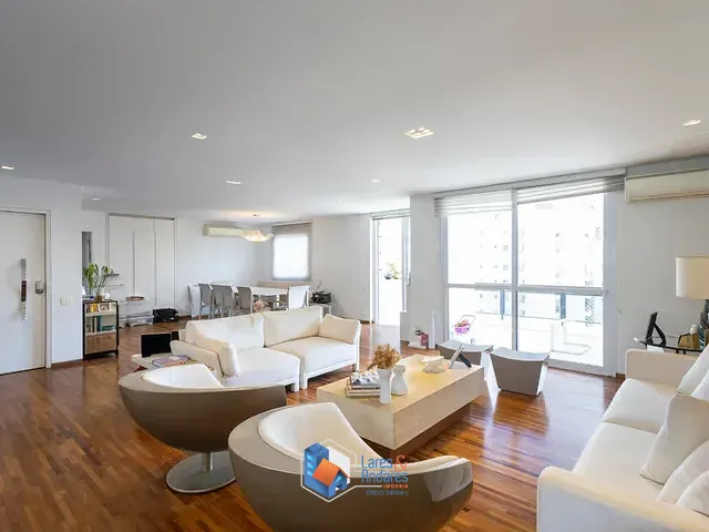 Apartamento com 270m² 3 quartos e 4 banheiros, à venda, no bairro Itaim Bibi em São Paulo
