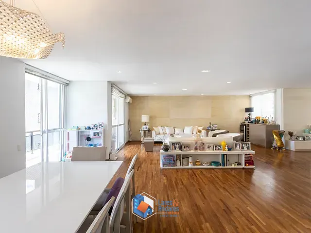 Apartamento com 270m² 3 quartos e 4 banheiros, à venda, no bairro Itaim Bibi em São Paulo
