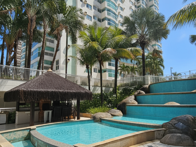 Foto do Apartamento - LOCAÇÃO NO BORA BORA RESORT - R$4.600,00 - 2 QUARTOS (1 SUÍTE), VARANDA, ARMÁRIOS E LAZER EXCLUSIVO NA BARRA DA TIJUCA | Hilmar