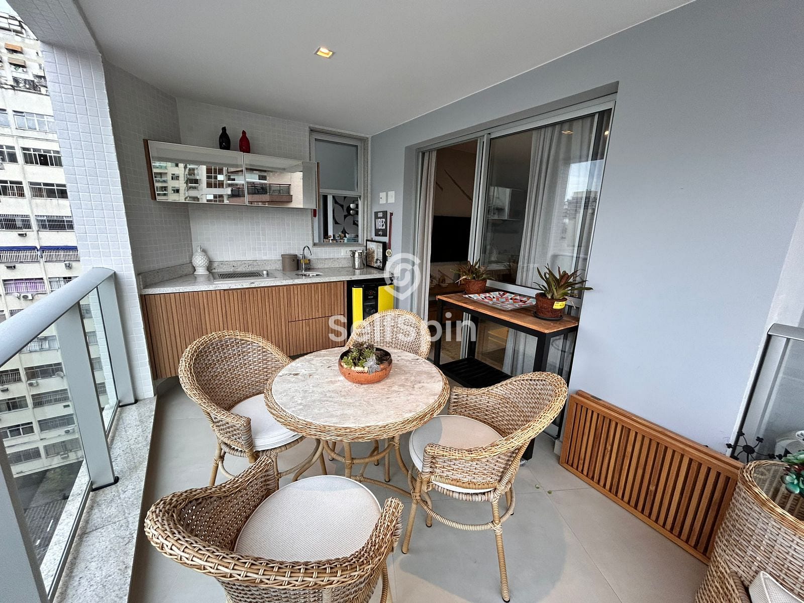 Apartamento, 3 quartos, 106 m² - Foto 2