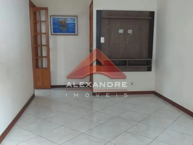 Apartamento com 83m² 3 quartos e 1 banheiro, à venda, no bairro Vila Industrial em São José Dos Campos