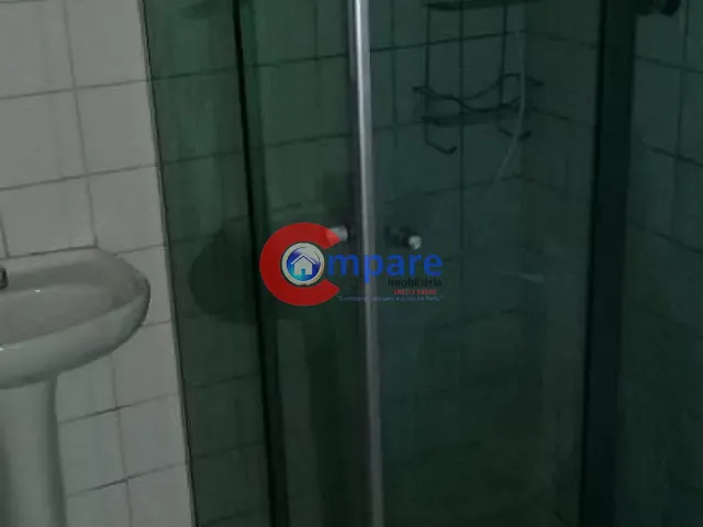 Apartamento com 50m² 2 quartos e 1 banheiro, para alugar, no bairro Vila das Bandeiras em Guarulhos