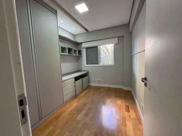 Apartamento 3 quartos e 3 banheiros, à venda, no bairro Jardim das Indústrias em São José dos Campos