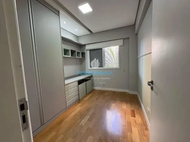 Apartamento 3 quartos e 3 banheiros, à venda, no bairro Jardim das Indústrias em São José dos Campos