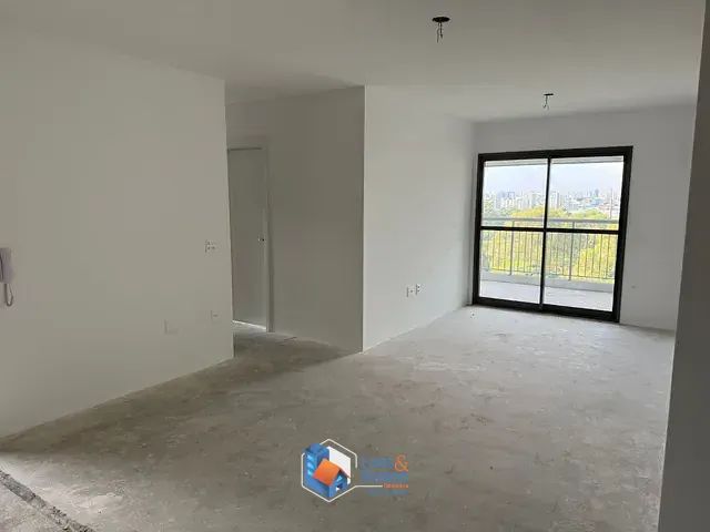 Apartamento com 32000m² 3 quartos e 2 banheiros, à venda, no bairro City América em São Paulo