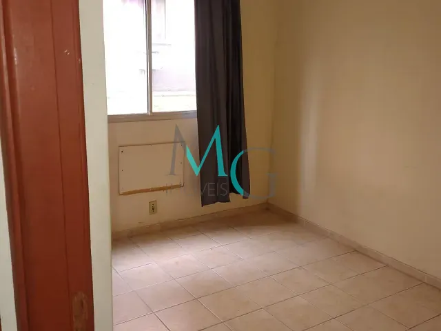 Apartamento 2 quartos e 1 banheiro, para alugar, no bairro Campo Grande em Rio de Janeiro