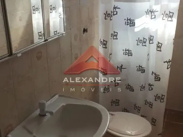 Apartamento com 90m² 2 quartos e 1 banheiro, para alugar, no bairro Vila Tatetuba em São José Dos Campos