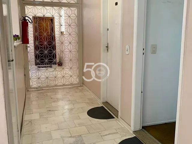 Apartamento 2 quartos e 2 banheiros, à venda, no bairro Irajá em Rio de Janeiro